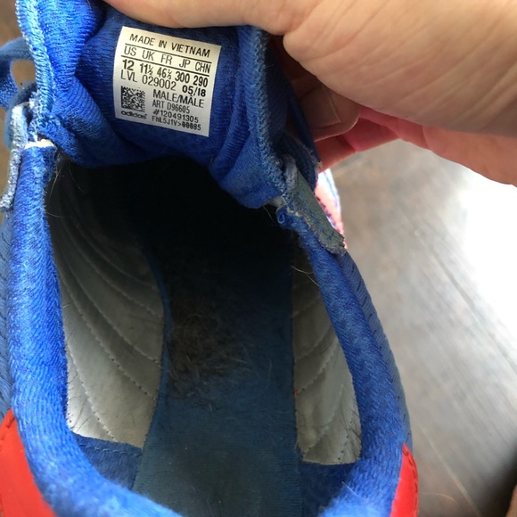 COPY - Adidas original boost sneakers - Picture 4 of 5